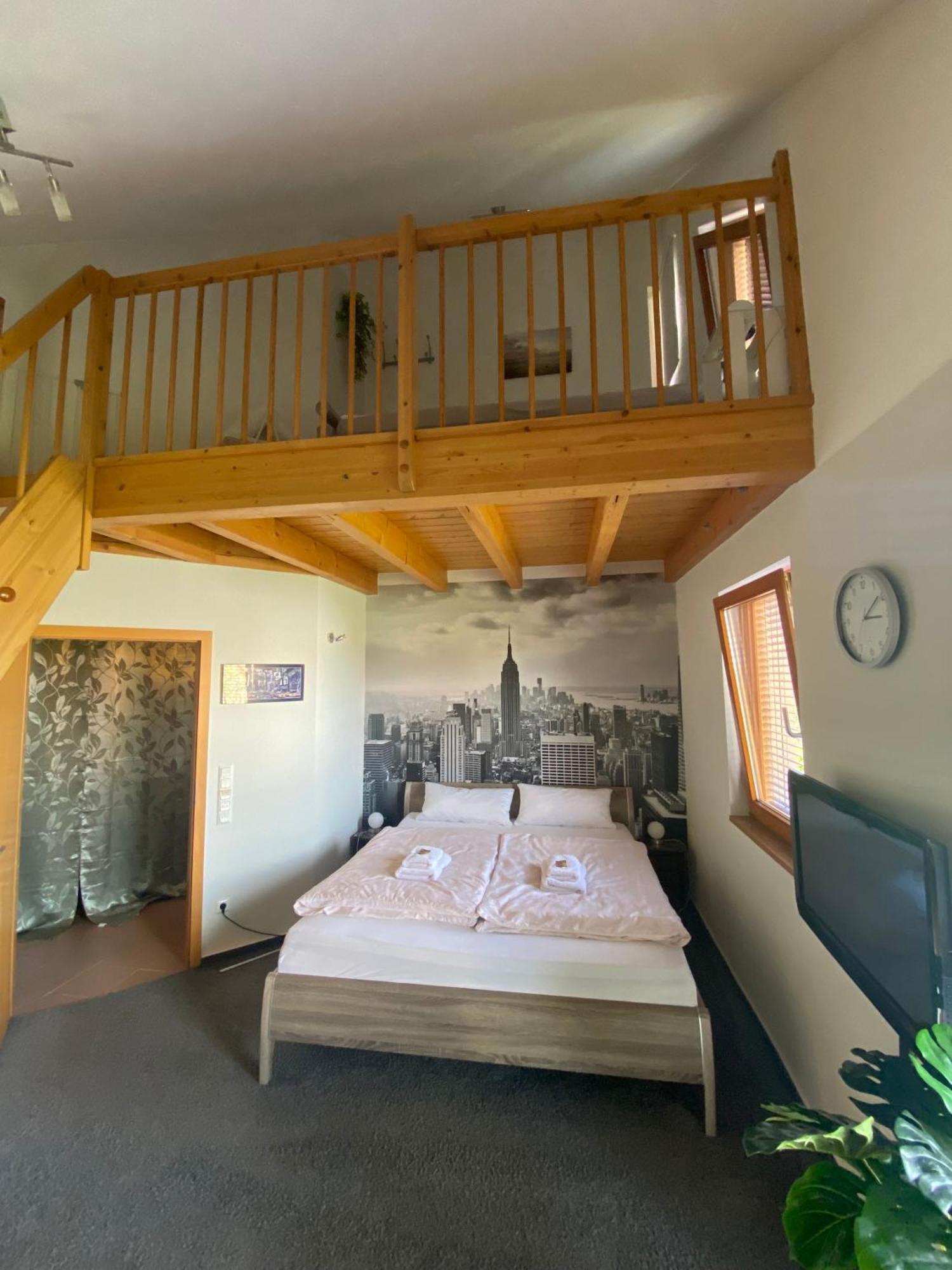 Maisonette-Ferienzimmer Am Backhausgarten Flonheim Zewnętrze zdjęcie